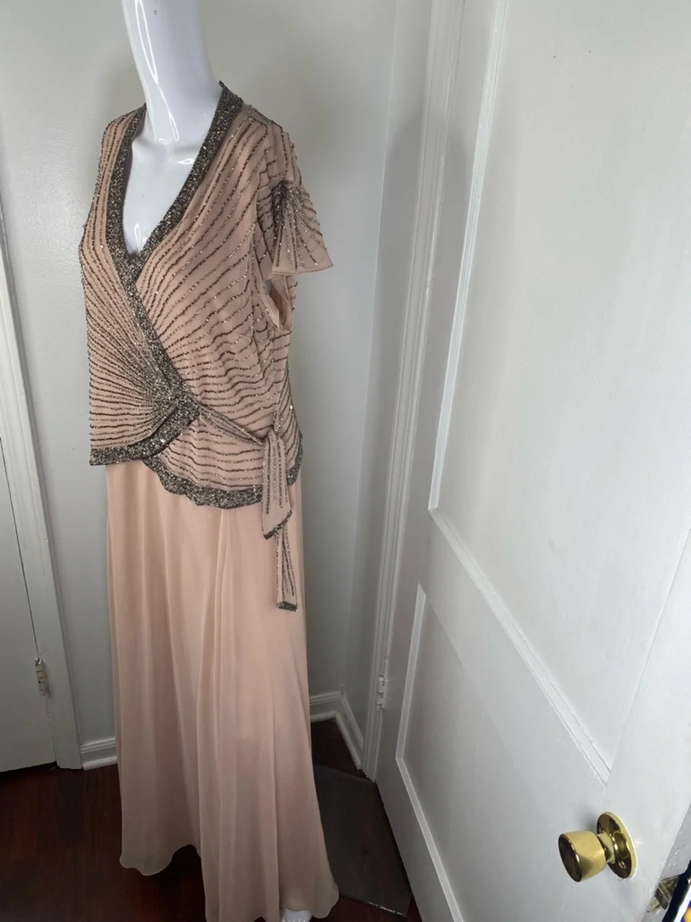 J Kara NWT Nordstrom Blush Pink Beaded Wrap-Front Maxi Dress - Picture 4 of 11